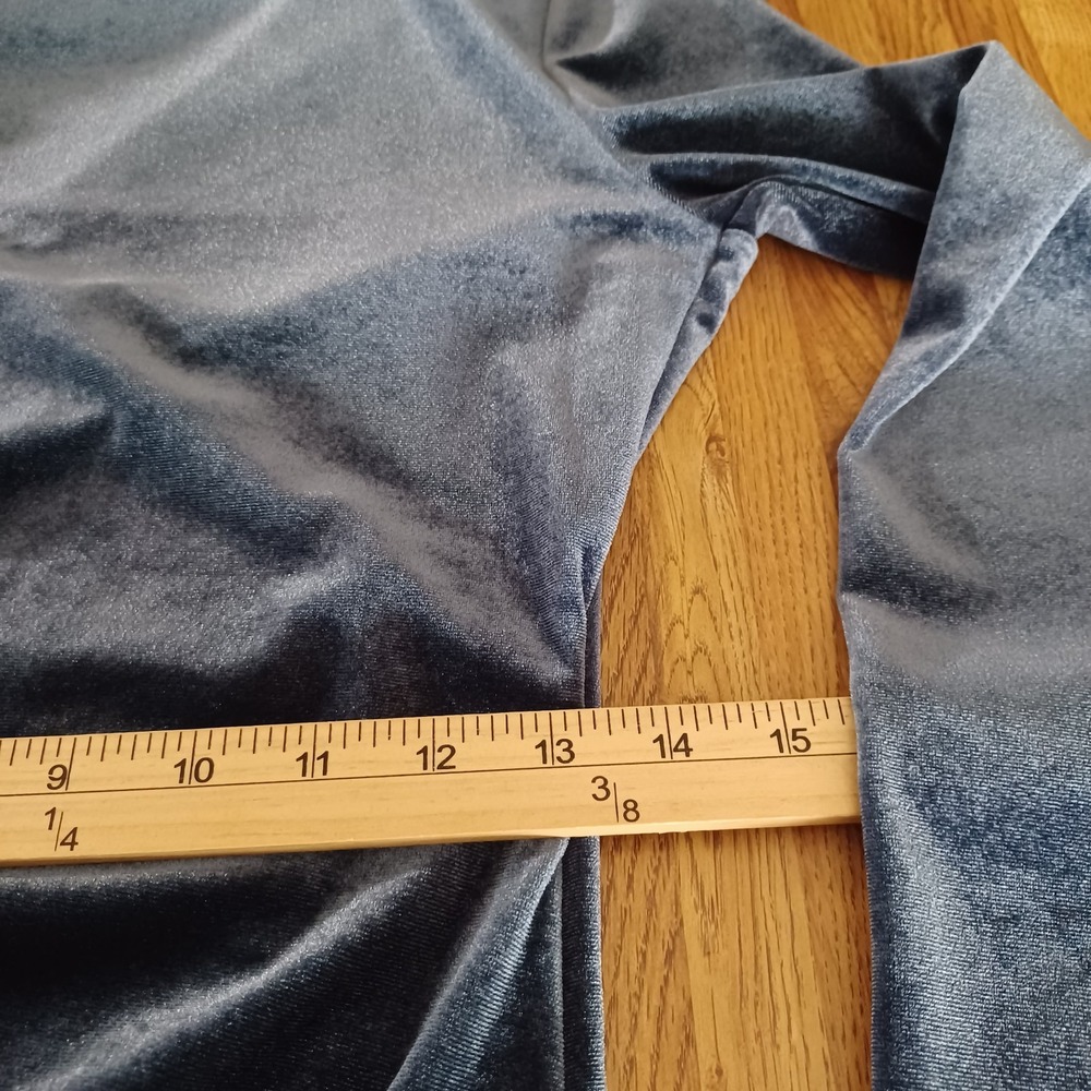 Guberry Velvet VNeck Wrap Bodycon Cocktail Evening Dress Size Med Ruched Side - Picture 7 of 7